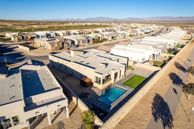 3734 Santa Julia Road, Las Cruces, NM 88012