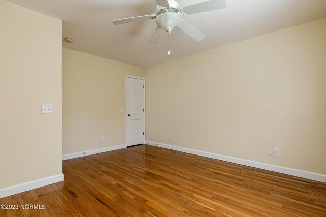 202 Clover Court, Aberdeen, NC 28315
