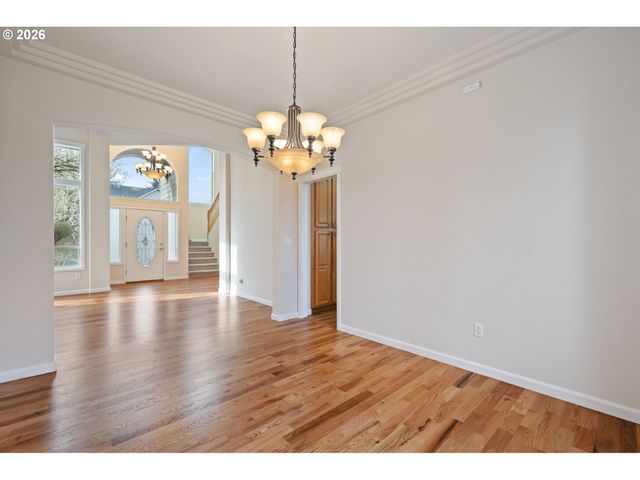 500 Nw 150TH Cir, Vancouver, WA 98685