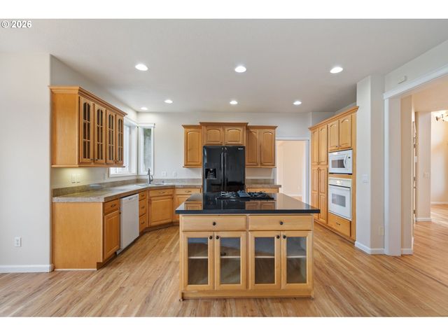 500 Nw 150TH Cir, Vancouver, WA 98685