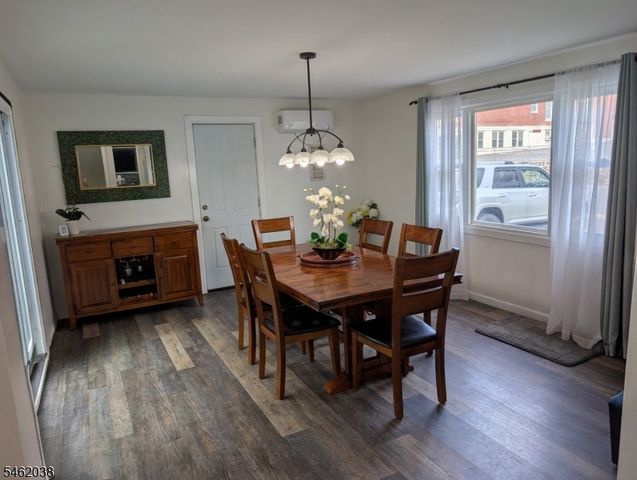 27 George St, Rockaway Boro, NJ 07866