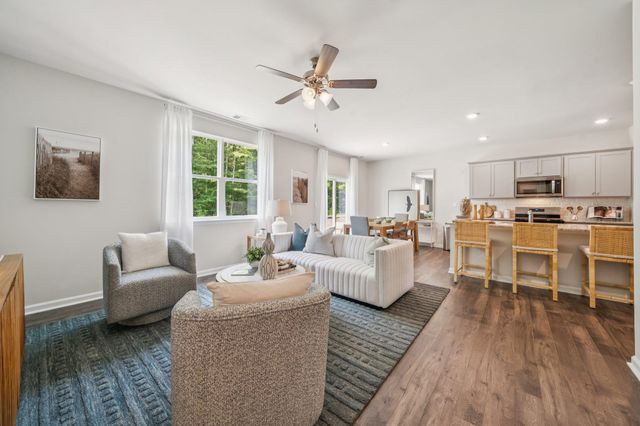 533 SUMMERCREST AVE, Waynesboro, VA 22980