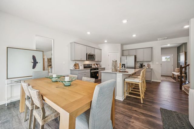 533 SUMMERCREST AVE, Waynesboro, VA 22980