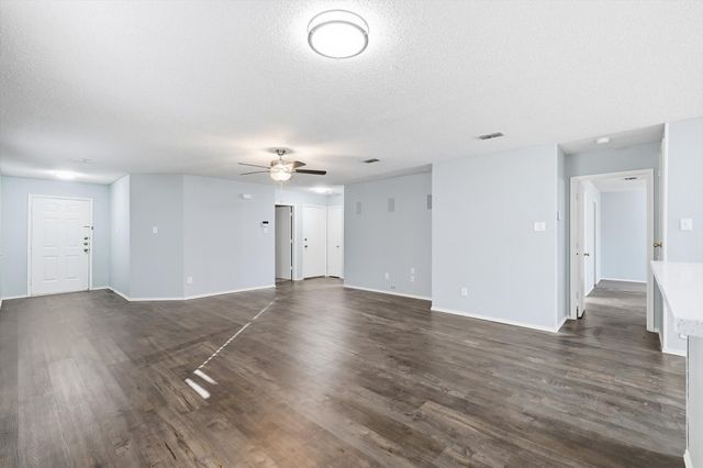 8405 Seven Oaks Lane, Denton, TX 76210