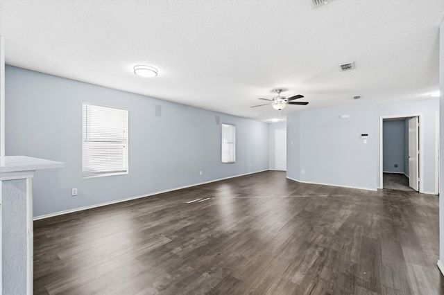 8405 Seven Oaks Lane, Denton, TX 76210