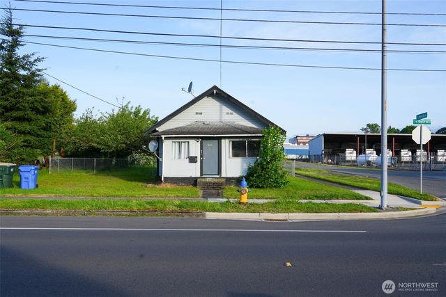 301 S Gold Street, Centralia, WA 98531