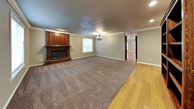 605 Knights Bridge Road, Edmond, OK 73034