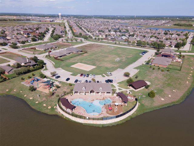1400 Silver Maple Lane, Royse City, TX 75189