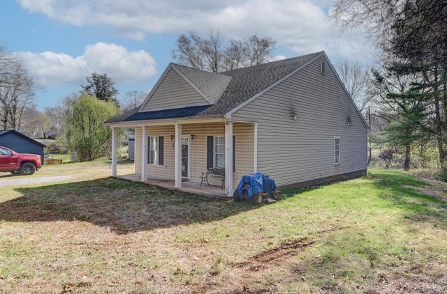 45 Halsey Road, Lynchburg, VA 24501