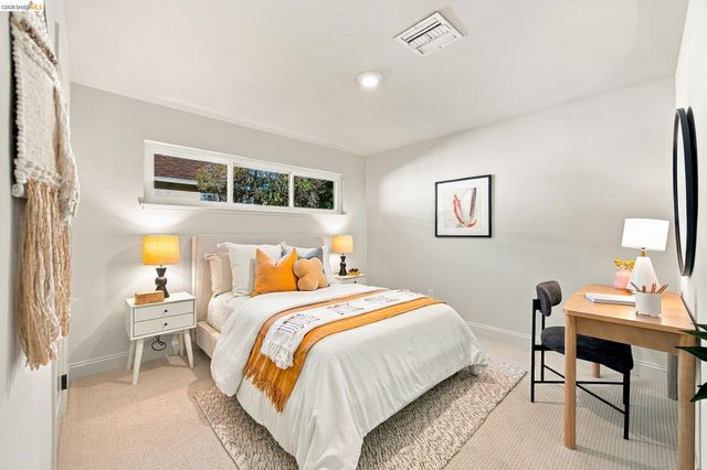 925 Juanita Dr, Lafayette, CA 94595