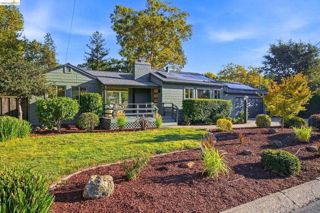 925 Juanita Dr, Lafayette, CA 94595