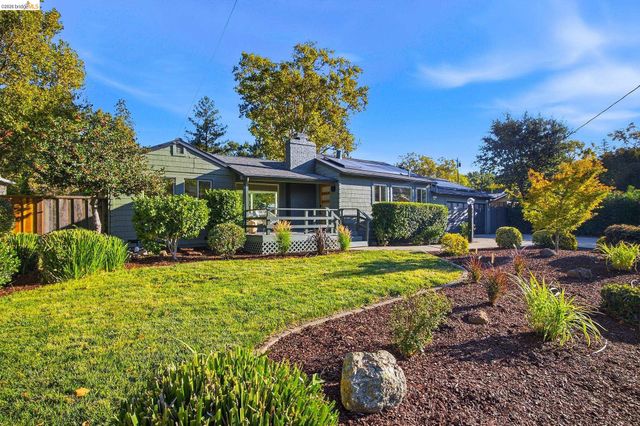 925 Juanita Dr, Lafayette, CA 94595