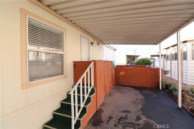 1701 S Thornburg 92, Santa Maria, CA 93458