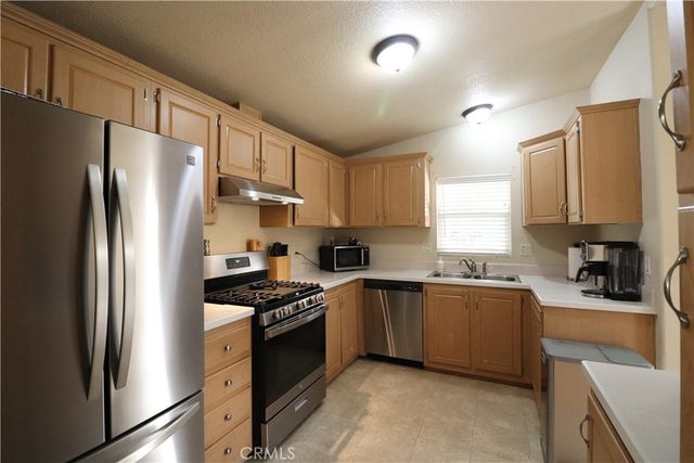 1701 S Thornburg 92, Santa Maria, CA 93458