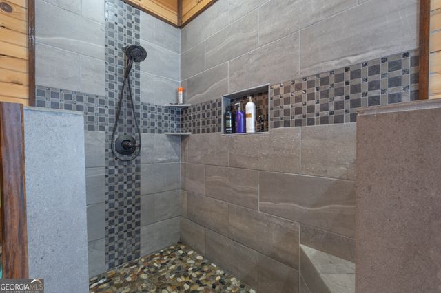 45 J. Davis Road, Tallapoosa, GA 30176