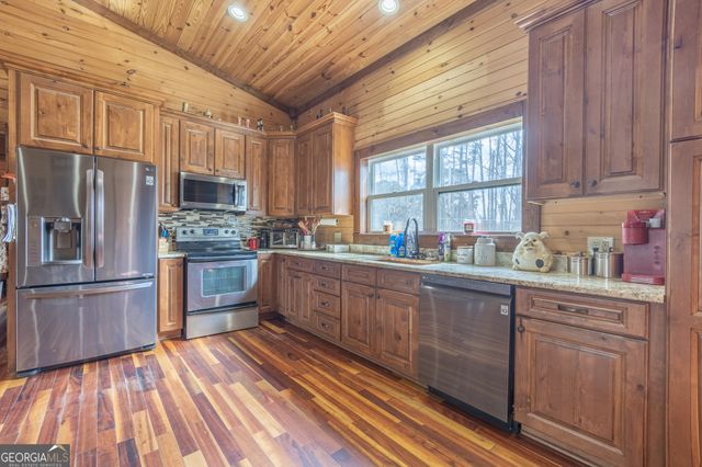 45 J. Davis Road, Tallapoosa, GA 30176