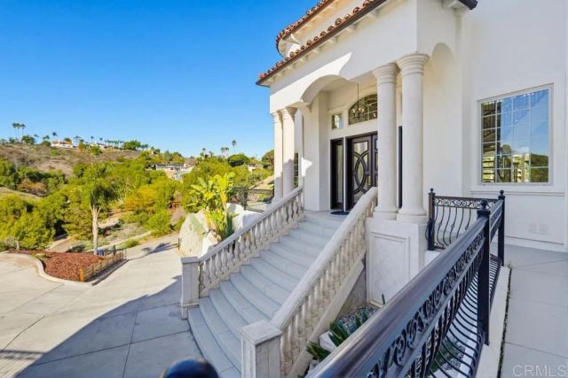 4233 Sweetwater Road, Bonita, CA 91902