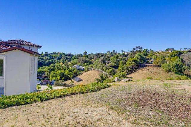 4233 Sweetwater Road, Bonita, CA 91902