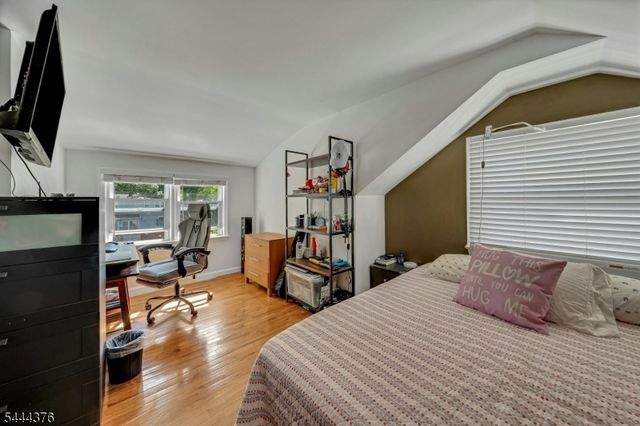812 Sterling St, Plainfield City, NJ 07062