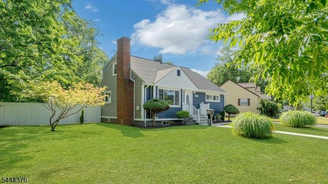 812 Sterling St, Plainfield City, NJ 07062
