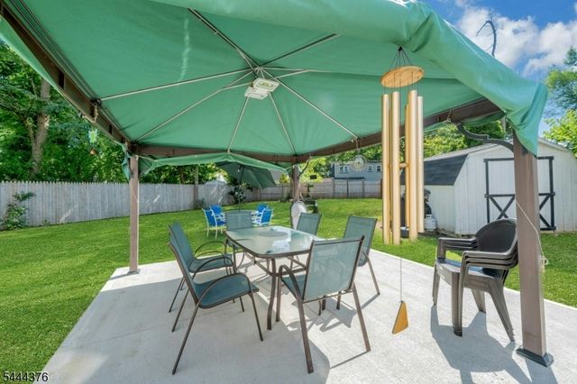 812 Sterling St, Plainfield City, NJ 07062