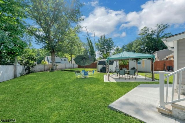 812 Sterling St, Plainfield City, NJ 07062