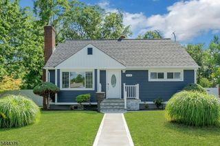 812 Sterling St, Plainfield City, NJ 07062