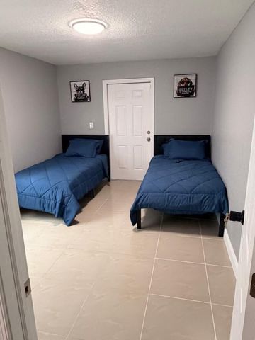1558 NW 5th Avenue, Pompano Beach, FL 33060