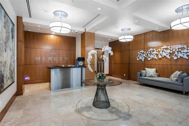 3388 Sage Road 101, Houston, TX 77056