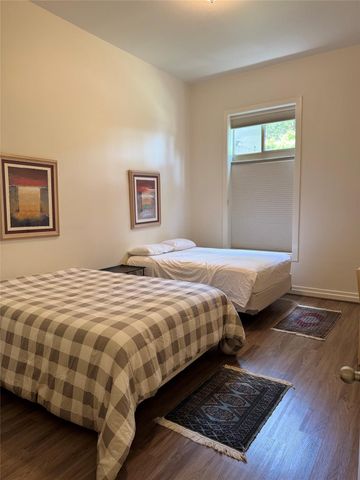 3388 Sage Road 101, Houston, TX 77056