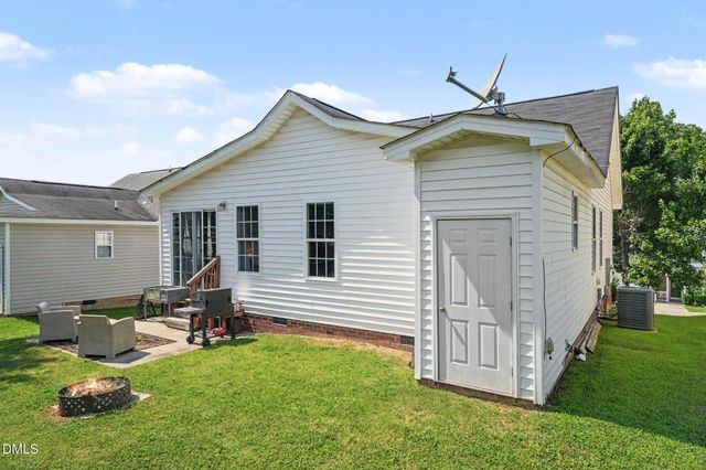1233 Sweetgrass Street, Knightdale, NC 27545