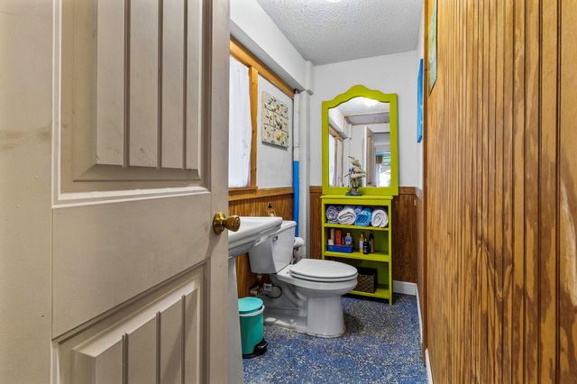 20 Oak Tree Drive, Point Blank, TX 77364