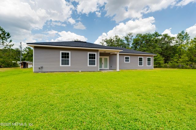 2410 DAISY Street, Middleburg, FL 32068