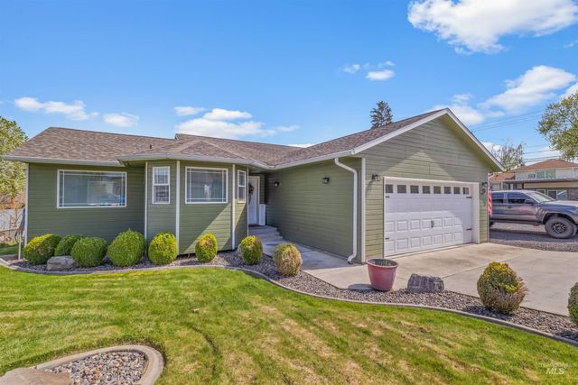 3437 14th Street C, Lewiston, ID 83501