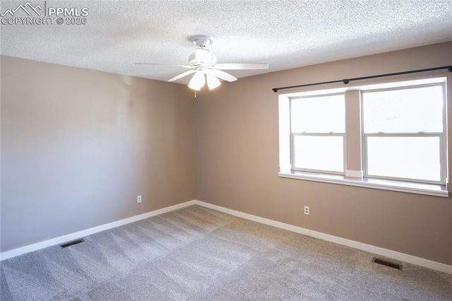 925 Tammany Drive, Colorado Springs, CO 80916