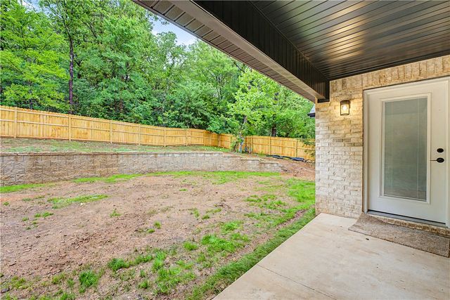 816 W Foothills Drive, Greenland, AR 72701