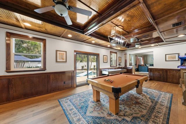 3005 SUNSET DRIVE, Belleair Bluffs, FL 33770