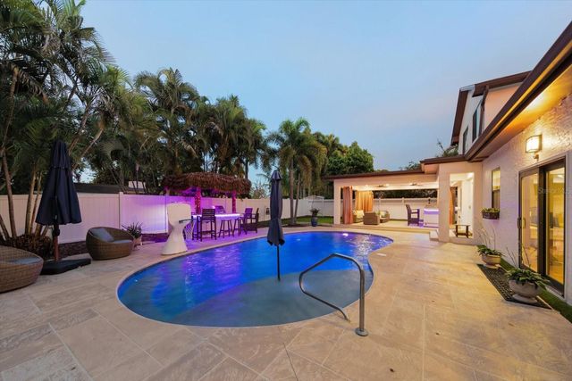3005 SUNSET DRIVE, Belleair Bluffs, FL 33770