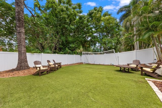 3005 SUNSET DRIVE, Belleair Bluffs, FL 33770