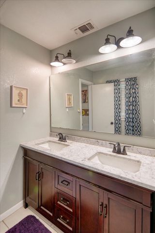 604 W 15th Street, Brady, TX 76825