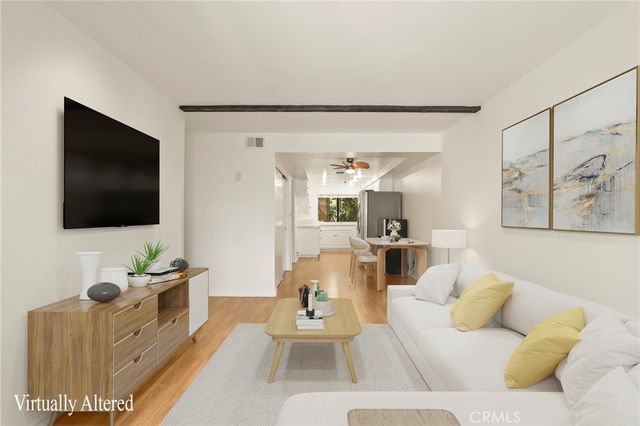 33 Northwoods Lane, La Crescenta, CA 91214