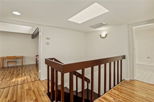 33 Northwoods Lane, La Crescenta, CA 91214