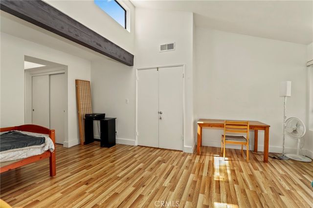 33 Northwoods Lane, La Crescenta, CA 91214