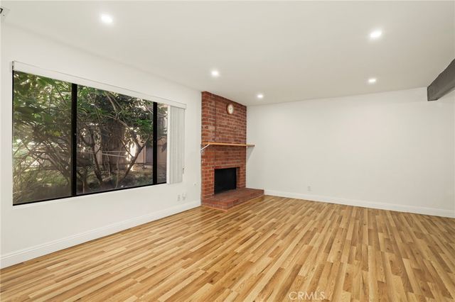 33 Northwoods Lane, La Crescenta, CA 91214