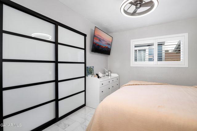 38841 Foxholm Drive, Palmdale, CA 93551