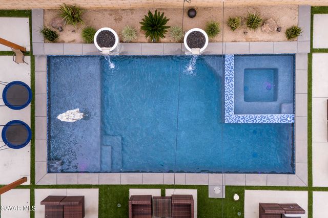 38841 Foxholm Drive, Palmdale, CA 93551