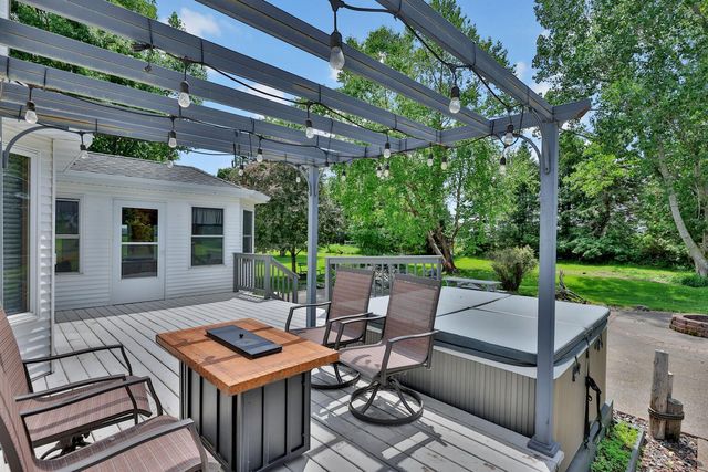 32951 Park Trail, Center City, MN 55012