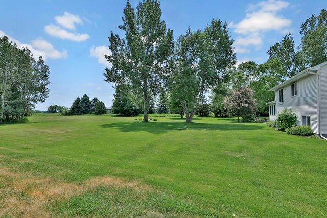 32951 Park Trail, Center City, MN 55012