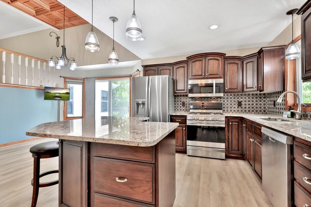 32951 Park Trail, Center City, MN 55012
