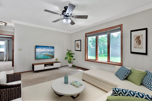 32951 Park Trail, Center City, MN 55012